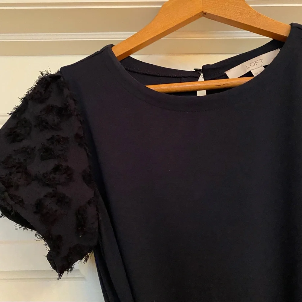 Loft navy dress with puffy sleeves and tie belt XXSP - Picture 2 of 7